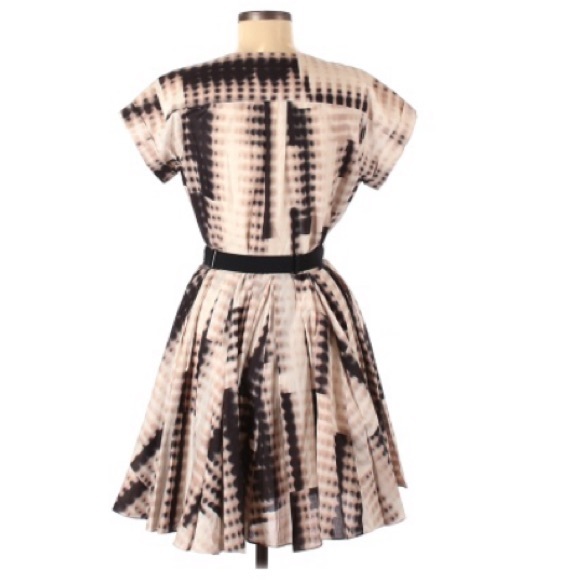 Halston Heritage abstract print short sleeve dress - Picture 2 of 2